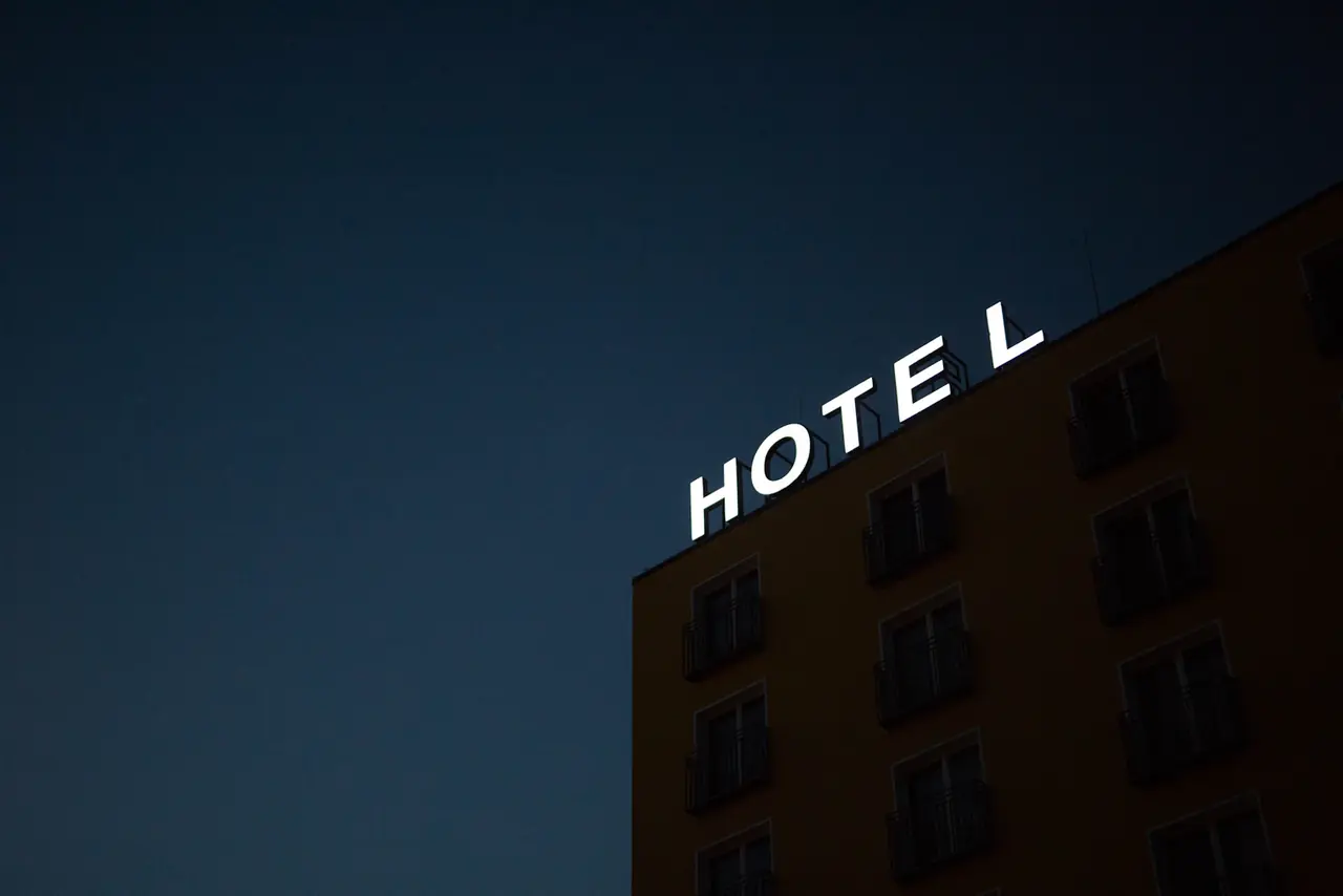 SEO para hoteles: como competir con Booking y Expedia